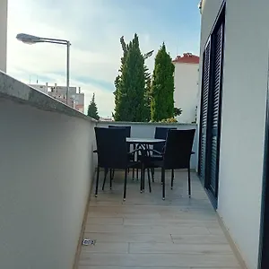 Maboka Apartment